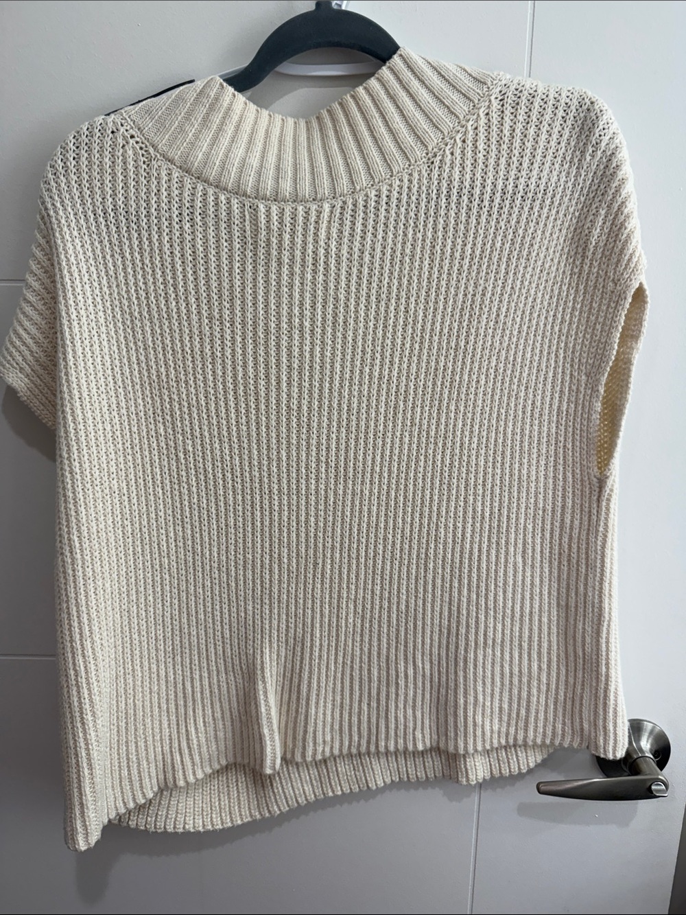 AMO Cream Ribbed V-Neck Sweater Vest - Picture 2 of 2